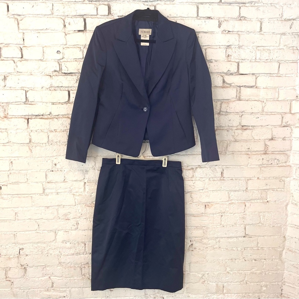 Louis Feraud Paris Silk Navy Blazer Jacket and Skirt Set